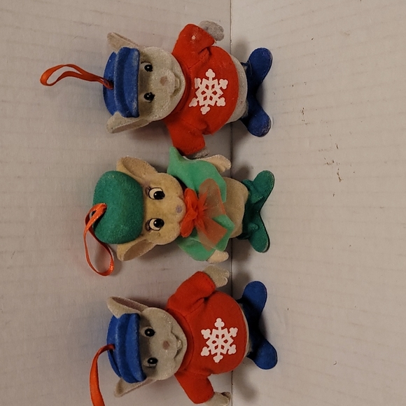 Vintage Disney Bernard and Miss Bianca Flocked Ornaments - Picture 2 of 16